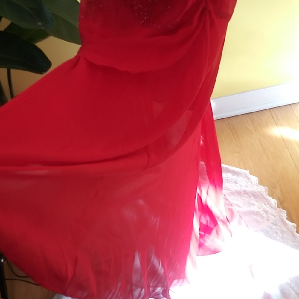 CICCI Women Red Gown With Beads Size XL - Picture 13 of 14